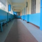 HIGH SCHOOL BUILDING HALLWAY